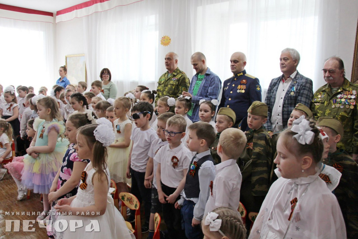 В детском саду «Белоснежка» состоялся праздник ко Дню Победы.